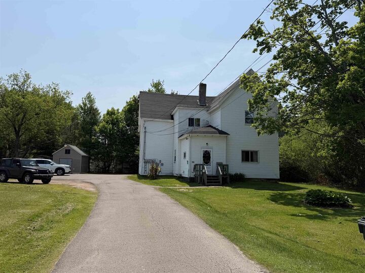 Property Photo:  98 Victoria Street W  NS B4H 1C8 