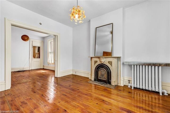 Property Photo: 30 Victoria Avenue N ON L8L 5E1