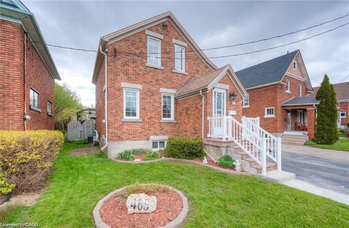 Property Photo:  465 Nyberg Street  ON N2G 2Z2 