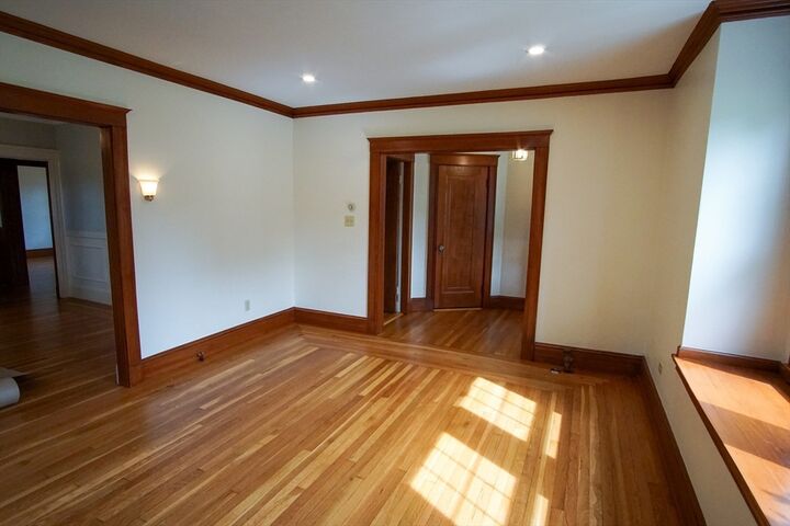 Property Photo:  754 Massachusetts Avenue 1  MA 02420 