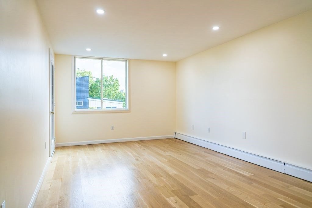 Property Photo:  321 Harvard St. 307  MA 02139 
