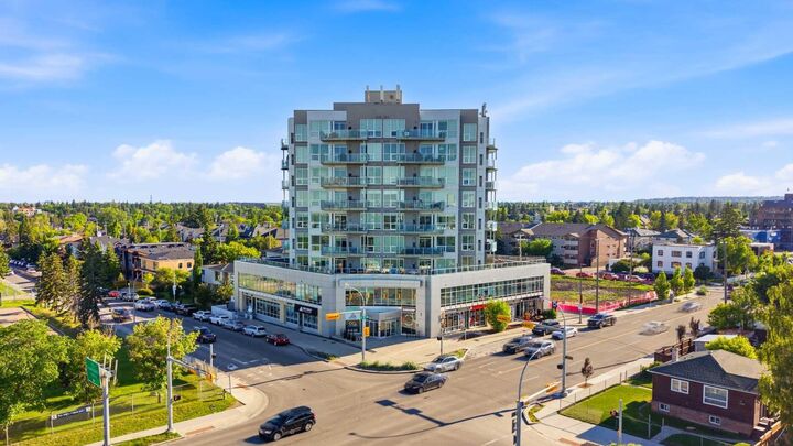 Property Photo: 2505 17 Avenue SW 607 AB T3E 7V3