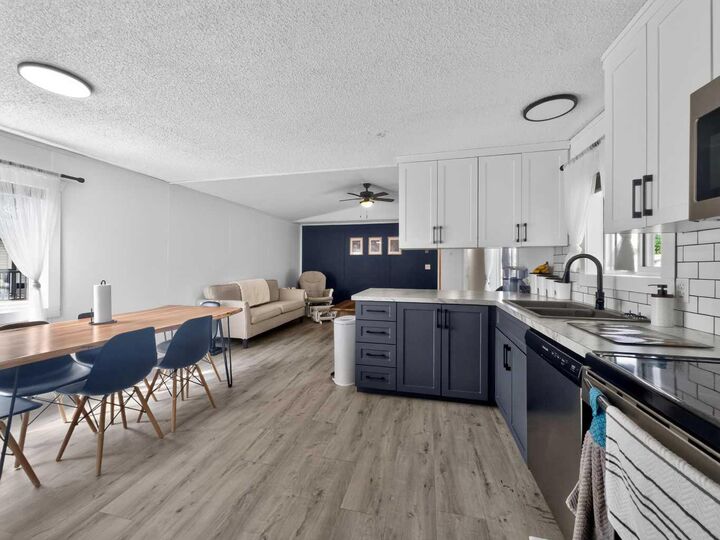 Property Photo: 10517 102 Street AB T0H 2H0
