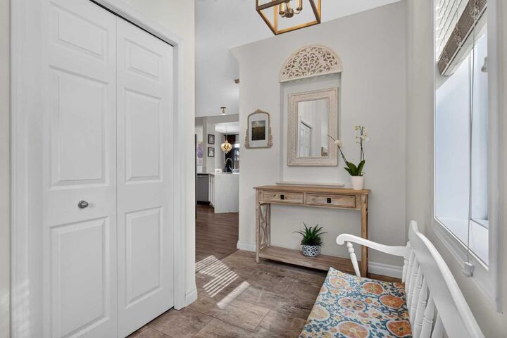 Property Photo: 96 Evansdale Way NW AB T3P 0C1