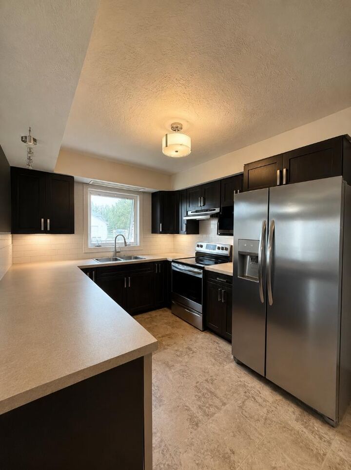 Property Photo: 4400 54 A Avenue AB T0G 1E0
