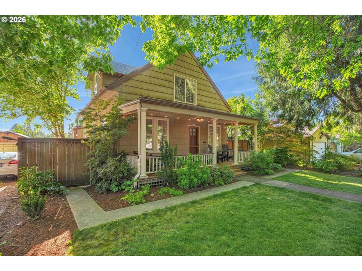 Property Photo: 4731 SE 40th Ave OR 97202
