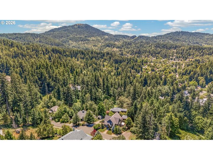 Property Photo:  4312 Wendell Ln  OR 97405 