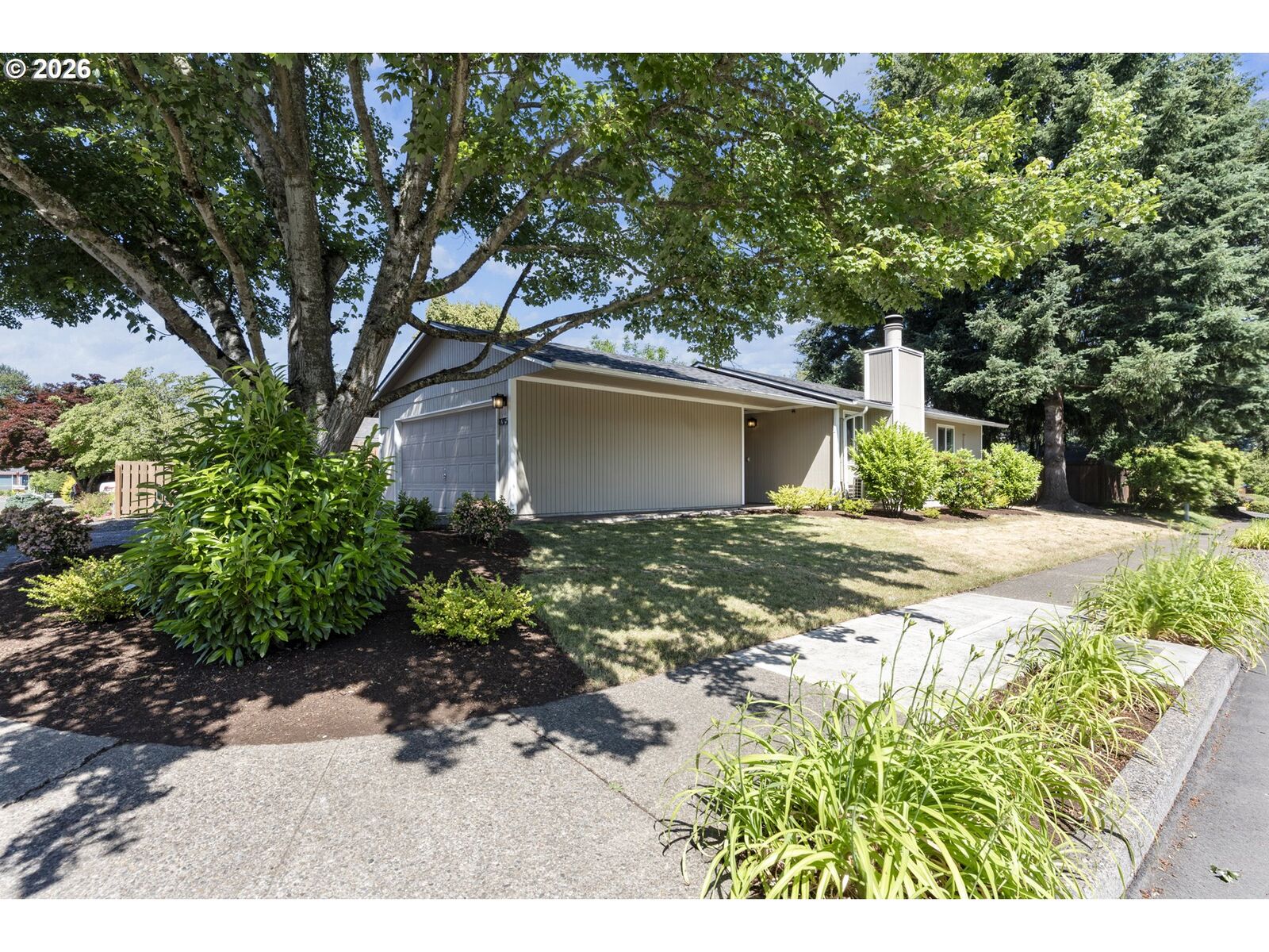 Property Photo:  8315 SW La Mancha Ct  OR 97224 