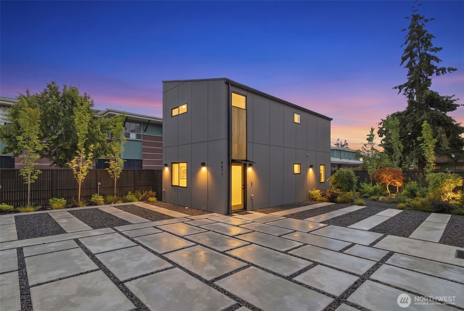 Property Photo:  4411 S Holly Street  WA 98118 