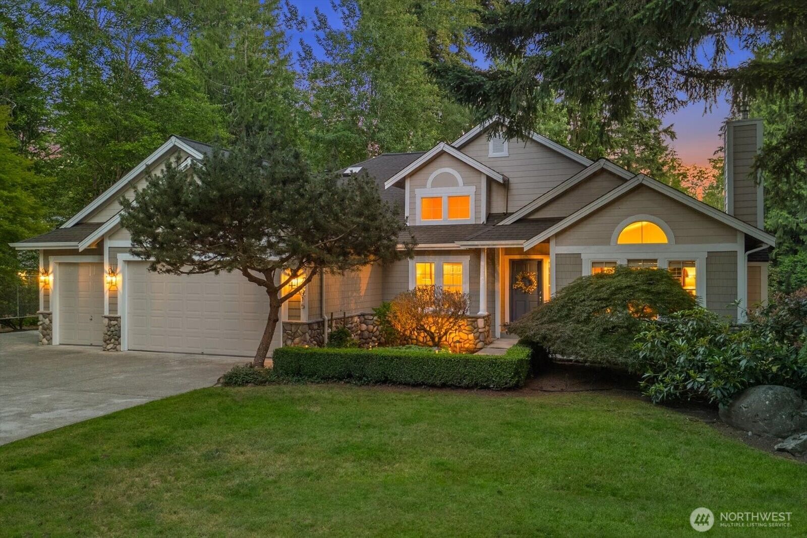 Property Photo: 23915 NE 80th Street WA 98053