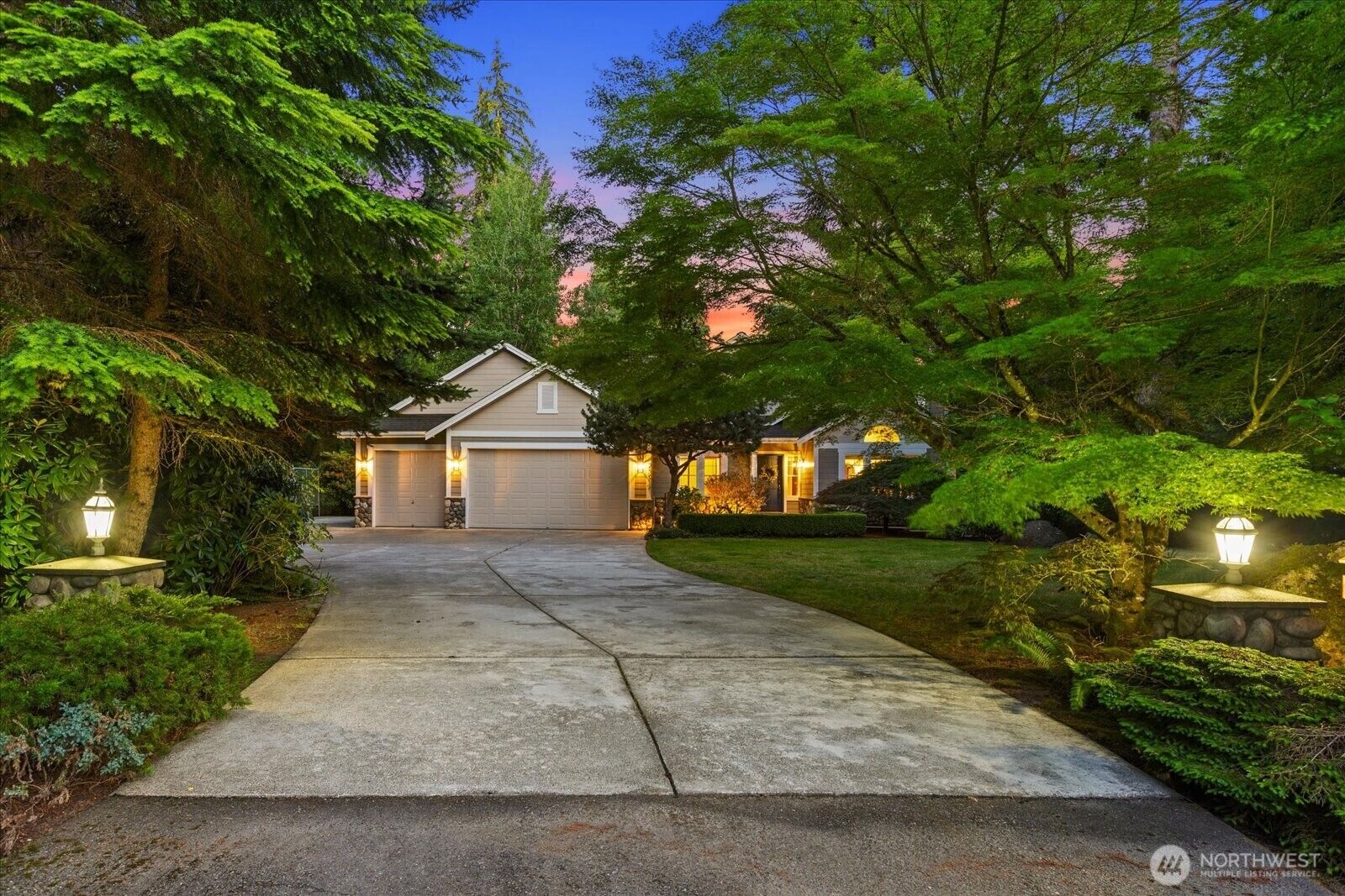 Property Photo: 23915 NE 80th Street WA 98053