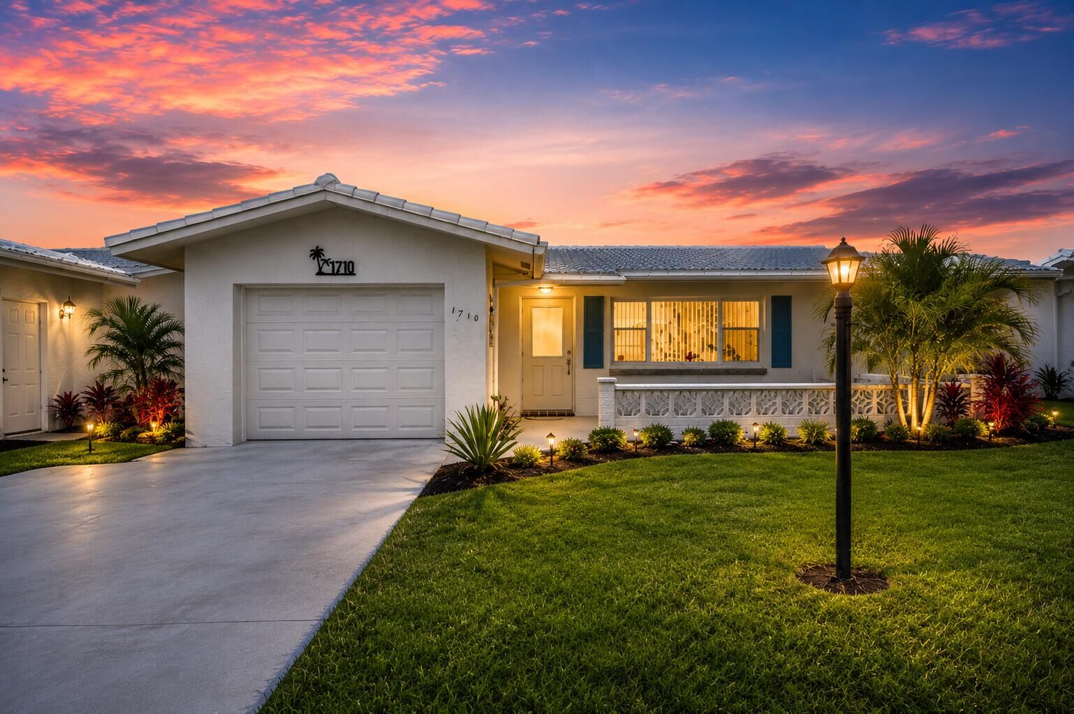 Property Photo: 1710 SW 20th Street FL 33426
