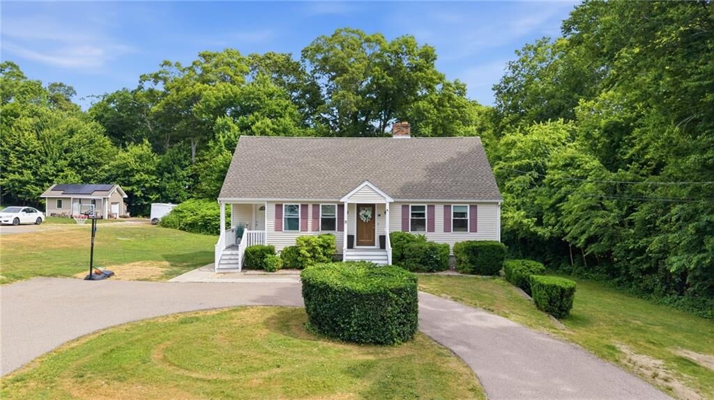 Property Photo: 14 Branberry Drive RI 02891