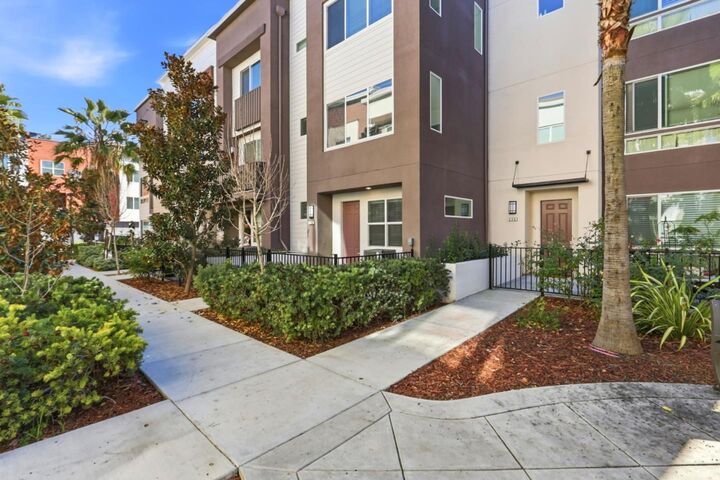 Property Photo: 428 Whistler Place CA 95123