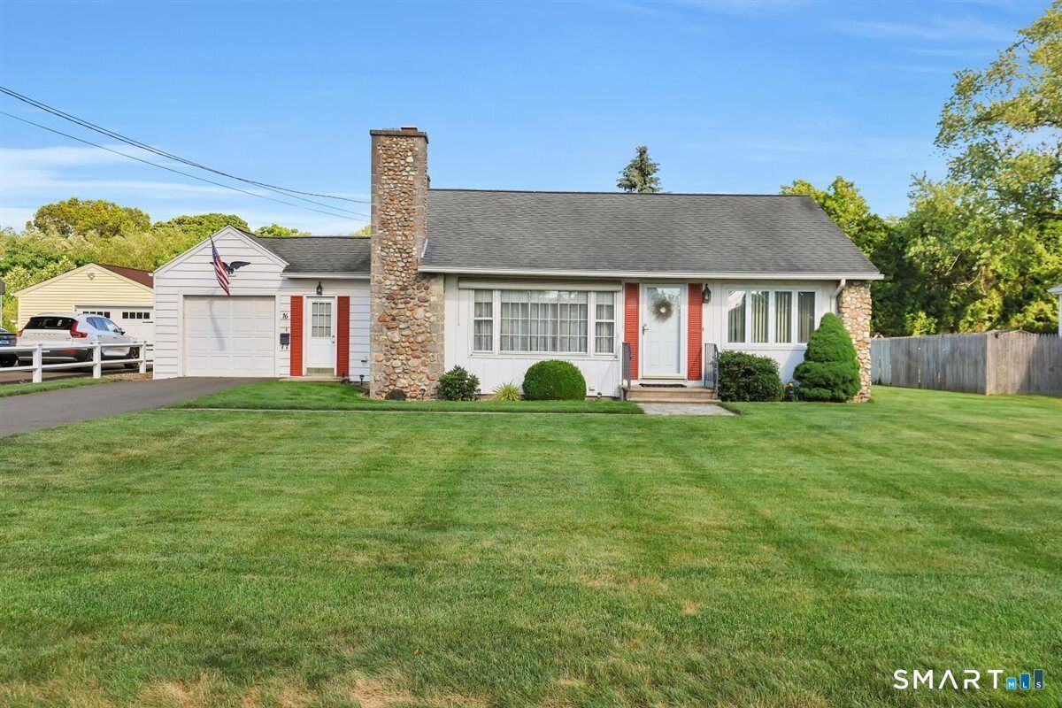 Property Photo:  16 Locust Street  CT 06062 