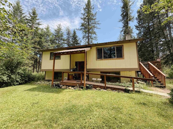 Property Photo: 3179 Church Rd WA 99181