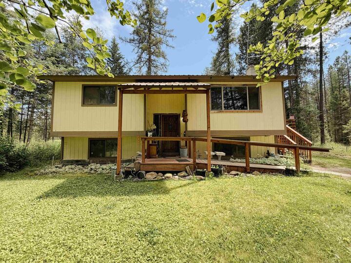 Property Photo:  3179 Church Rd  WA 99181 