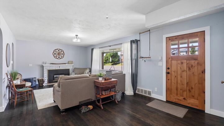 Property Photo:  9414 E Mission Ave  WA 99206 