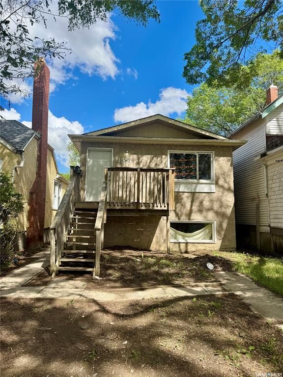 Property Photo: 1351 Retallack Street SK S4T 2J1