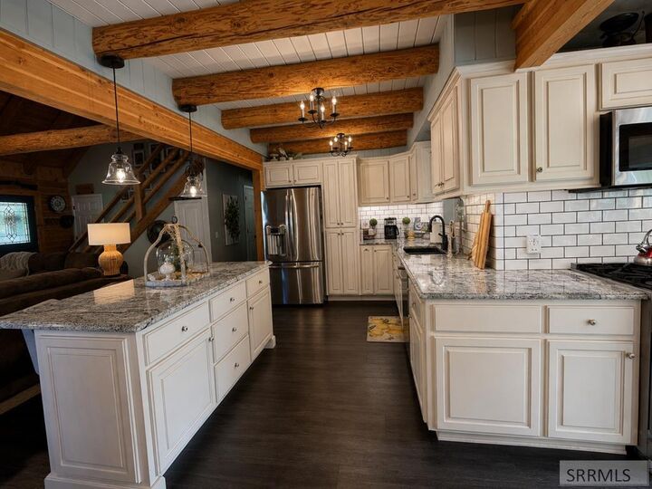 Property Photo: 14 Salmon Lane ID 83467