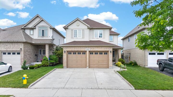 Property Photo: 442 Chelton Road ON N6M 0A6