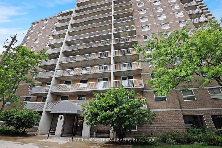 Property Photo: 110 Forward Avenue 904 ON K1Y 4S9