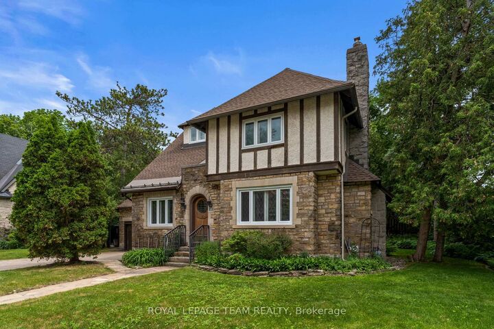 Property Photo: 217 Melrose Avenue ON K1Y 1V3