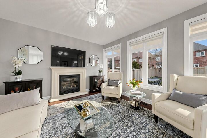 Property Photo: 32 Nicort Road ON L7B 0B6