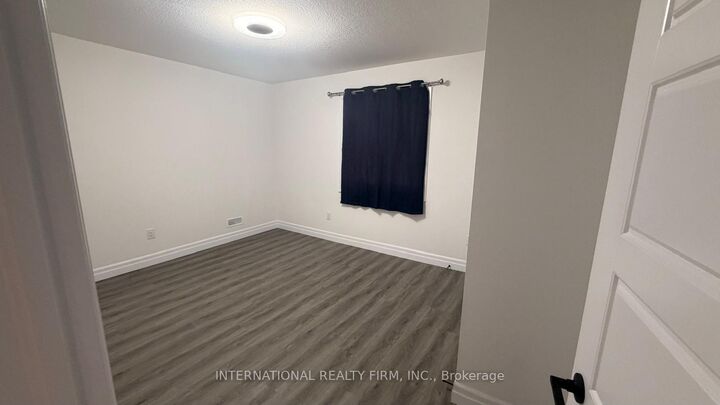 Property Photo:  891 Darnley Boulevard Basement  ON N6M 0L9 