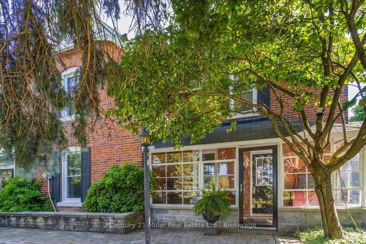 Property Photo: 585 Dundas Street E ON L8B 0G7