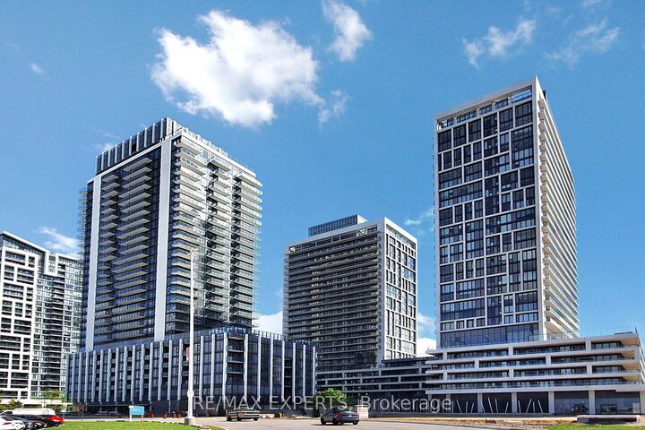 8960 Jane Street Ph111 — photo 1