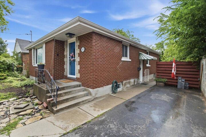 Property Photo: 337 Bridge Street E ON K8N 1P5