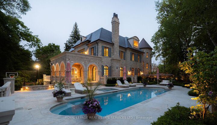 Property Photo: 221 Forest Hill Road ON M5P 2N3