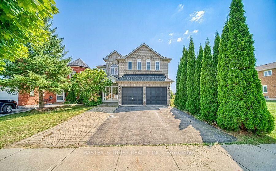 Property Photo:  51 Farmstead Road  ON L4S 1W3 