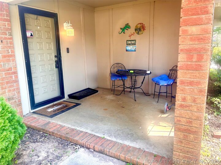 Property Photo:  1008 N Anthony Street  OK 74403 