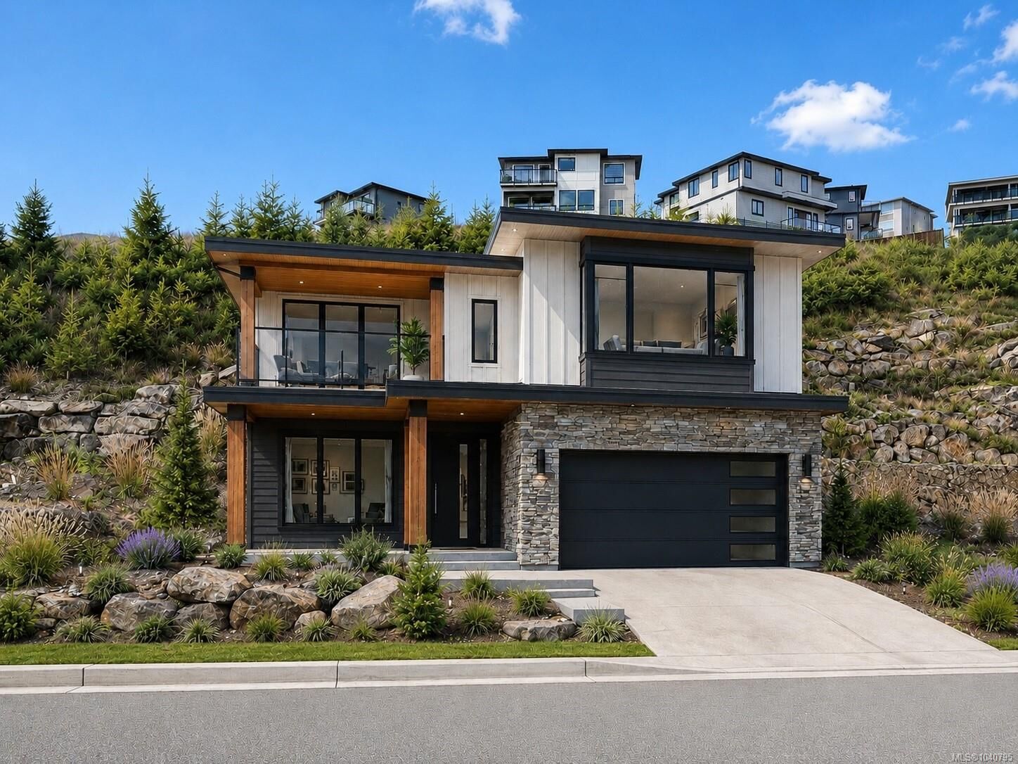 Property Photo: 1227 Cedarbrook Way BC V0V 1V0