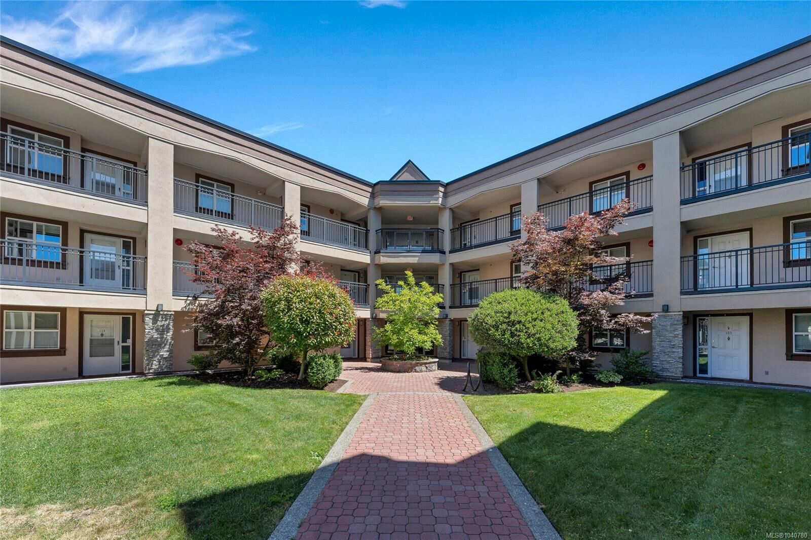 Property Photo: 3969 Shelbourne St #209 BC V8N 3E1
