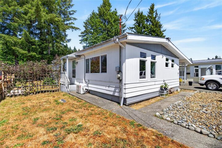 Property Photo: 2068 4th St E BC V9N 6V8