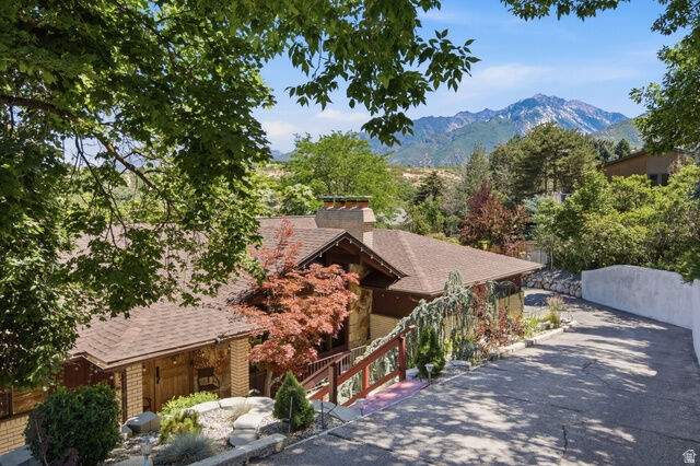 Property Photo:  10703 S Dimple Dell Dr E  UT 84092 