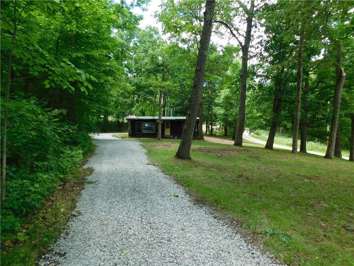 Property Photo:  170 Maple Summit Road  PA 15464 
