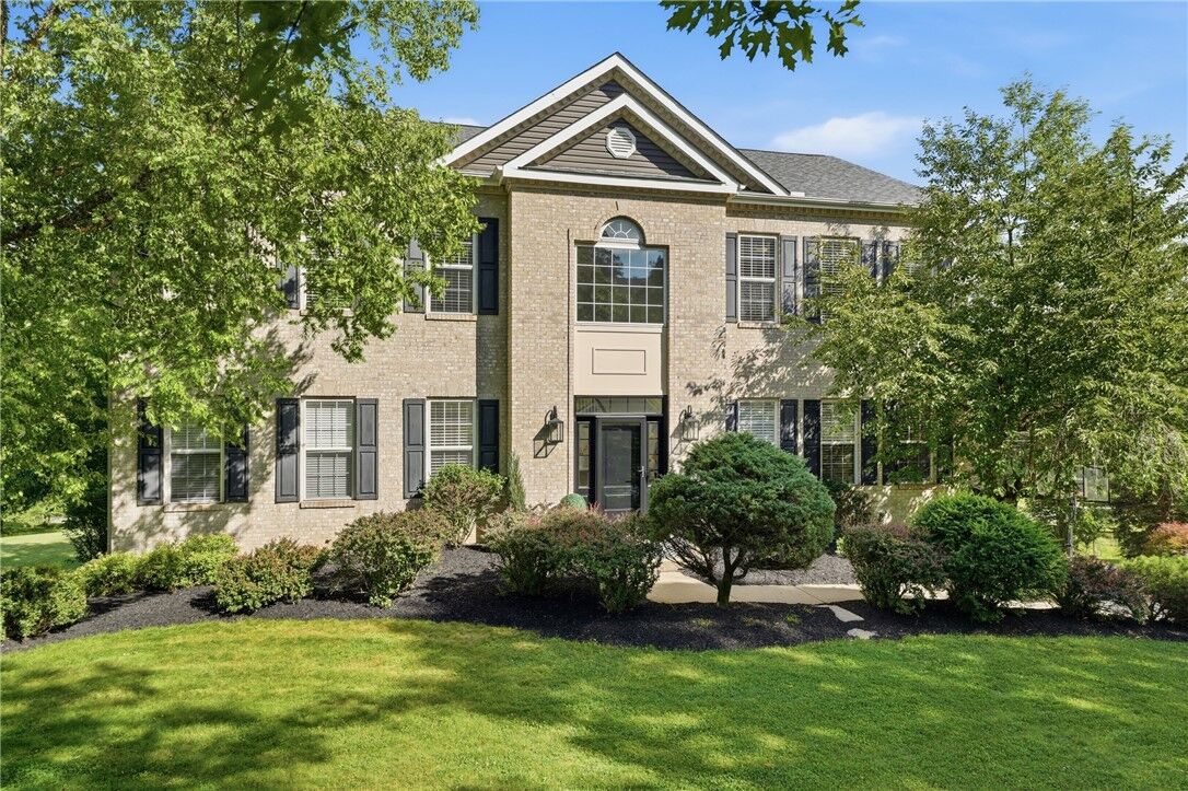 Property Photo: 105 Hidden Oak Drive PA 16046