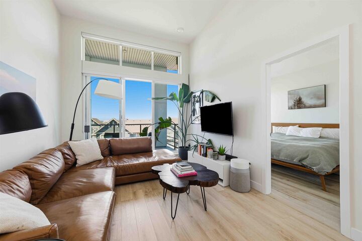 Property Photo: 1892 Starling Drive 414 BC V4M 0C7