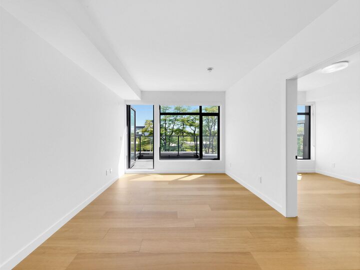 Property Photo:  6485 Manitoba Street 504  BC V5Y 0P7 