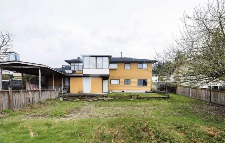 Property Photo: 1150 Madore Avenue BC V3K 3B9