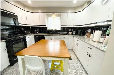 Property Photo:  46 Glen Road  NY 10709 