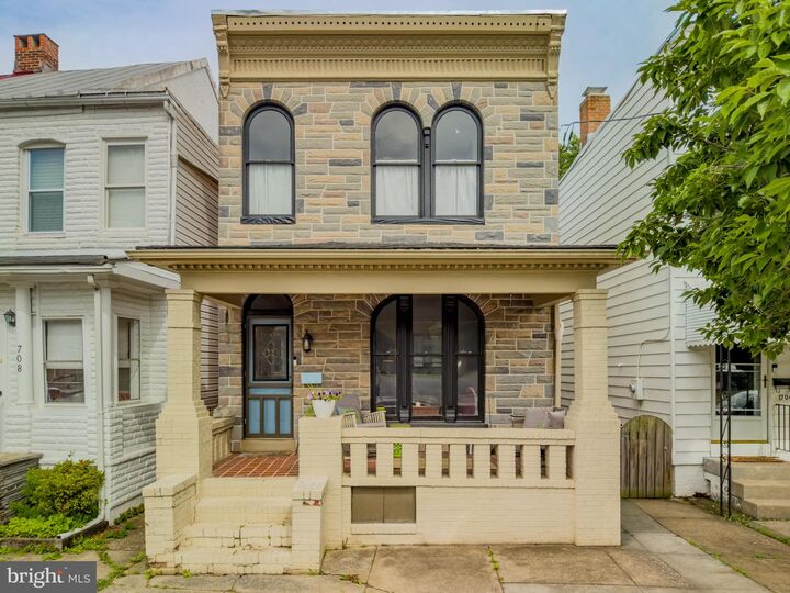 Property Photo:  706 N Market Street  MD 21701 