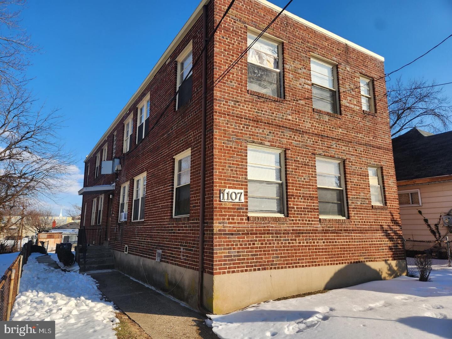 Property Photo: 1107 48th Place NE DC 20019