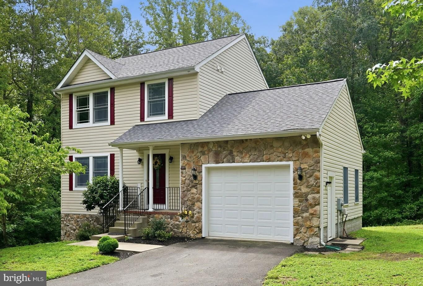 Property Photo:  9295 Ivy Hill Loop  VA 22485 