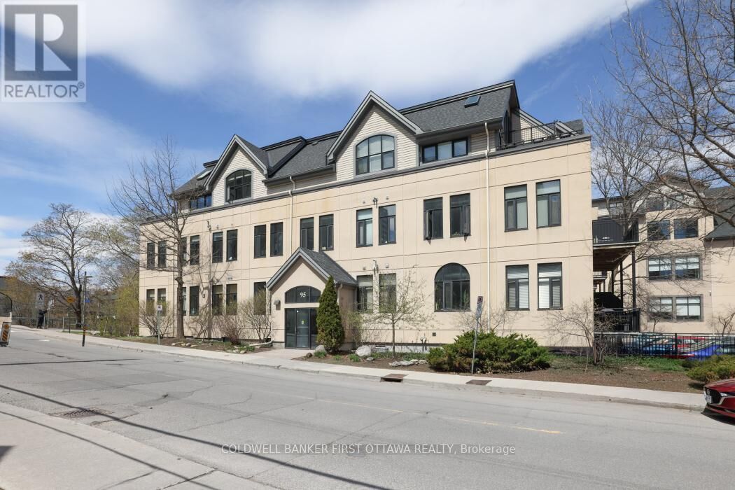 Property Photo: 95 Beech Street 303 ON K1S 3J7