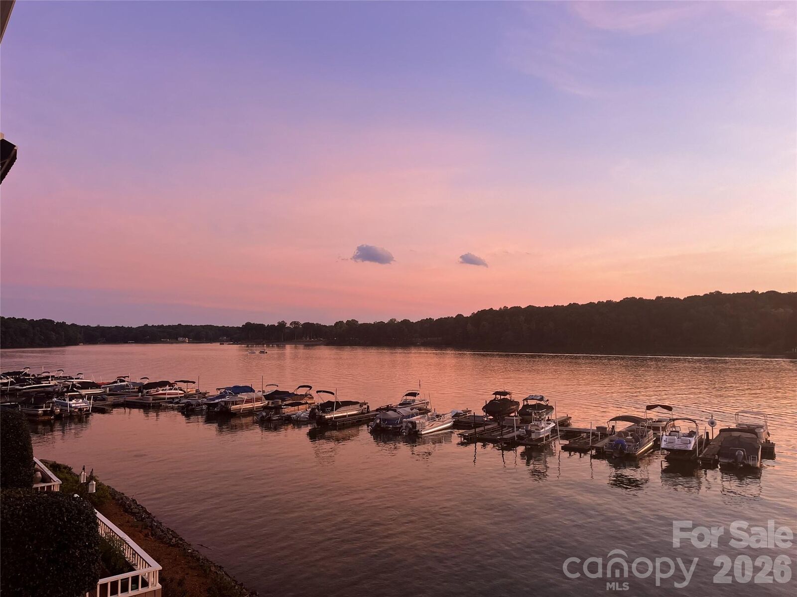 Property Photo: 9817 Emerald Point Drive 4 NC 28278